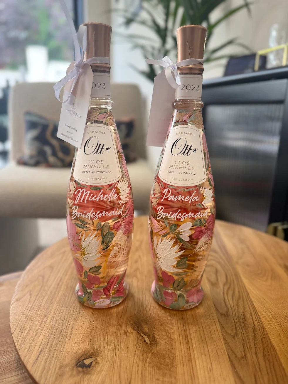 Hand-painted Bottle (Painting | Personalisation Only)